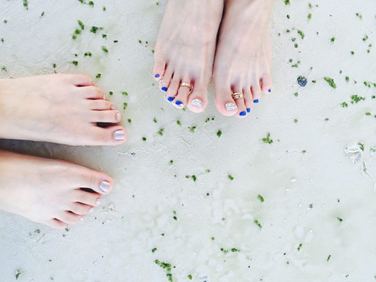 Zabieg pedicure – jak odpowiednio go wykonać